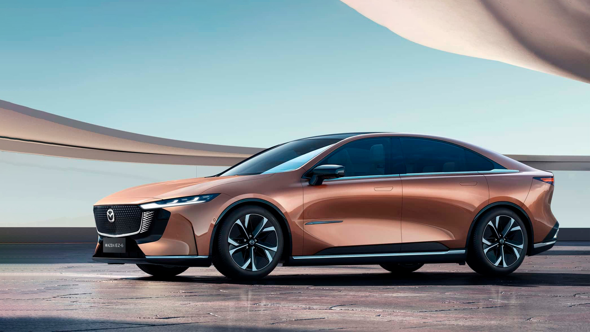 Гібридний автомобіль Mazda EZ-6